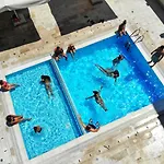 Chill And Go Aparthotel